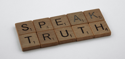 Tamper-Proof Encrypted Communication Channel Backed by immudb Vault